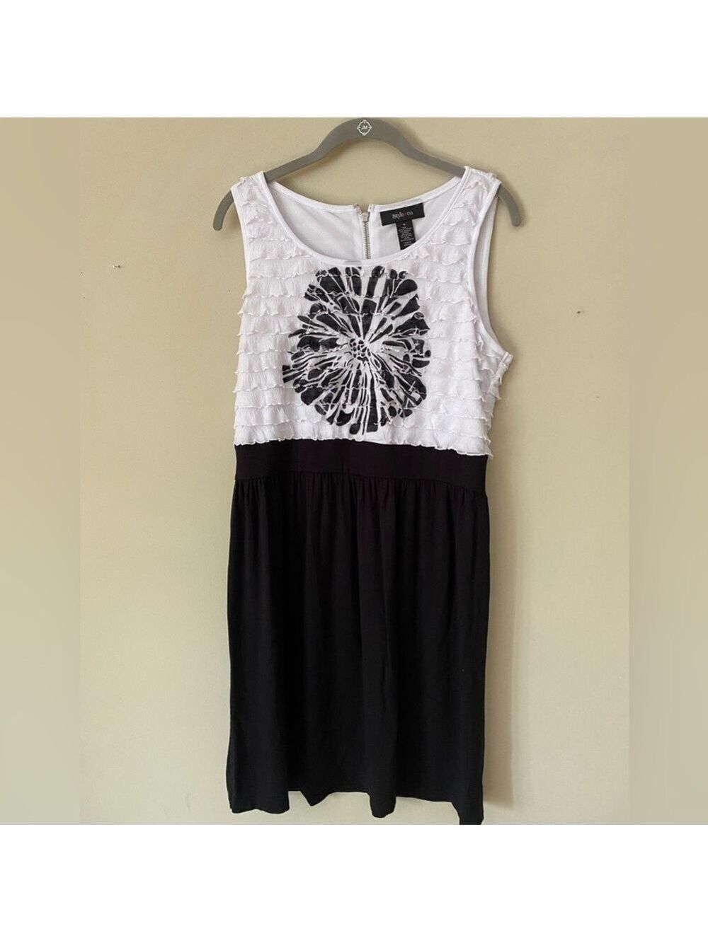 Style & Co. Black and White Floral Motif Dress M